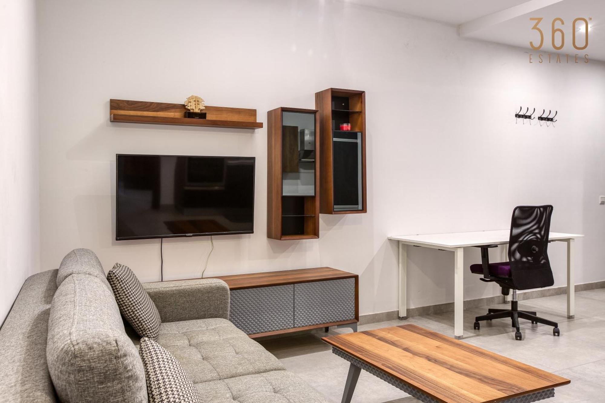 The Swieqi Poolside Suites Is-Swieqi Bagian luar foto