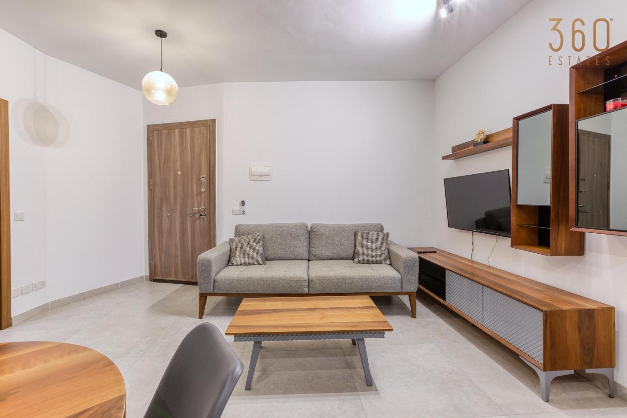 The Swieqi Poolside Suites Is-Swieqi Bagian luar foto