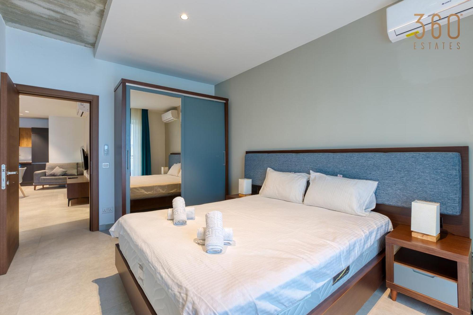 The Swieqi Poolside Suites Is-Swieqi Bagian luar foto