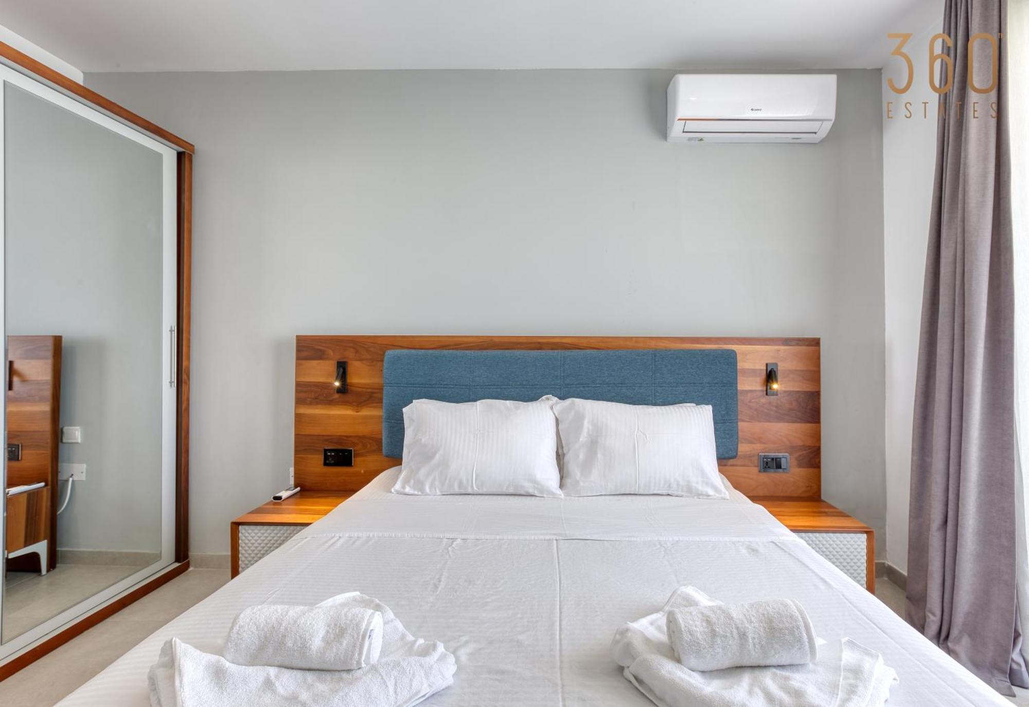 The Swieqi Poolside Suites Is-Swieqi Bagian luar foto