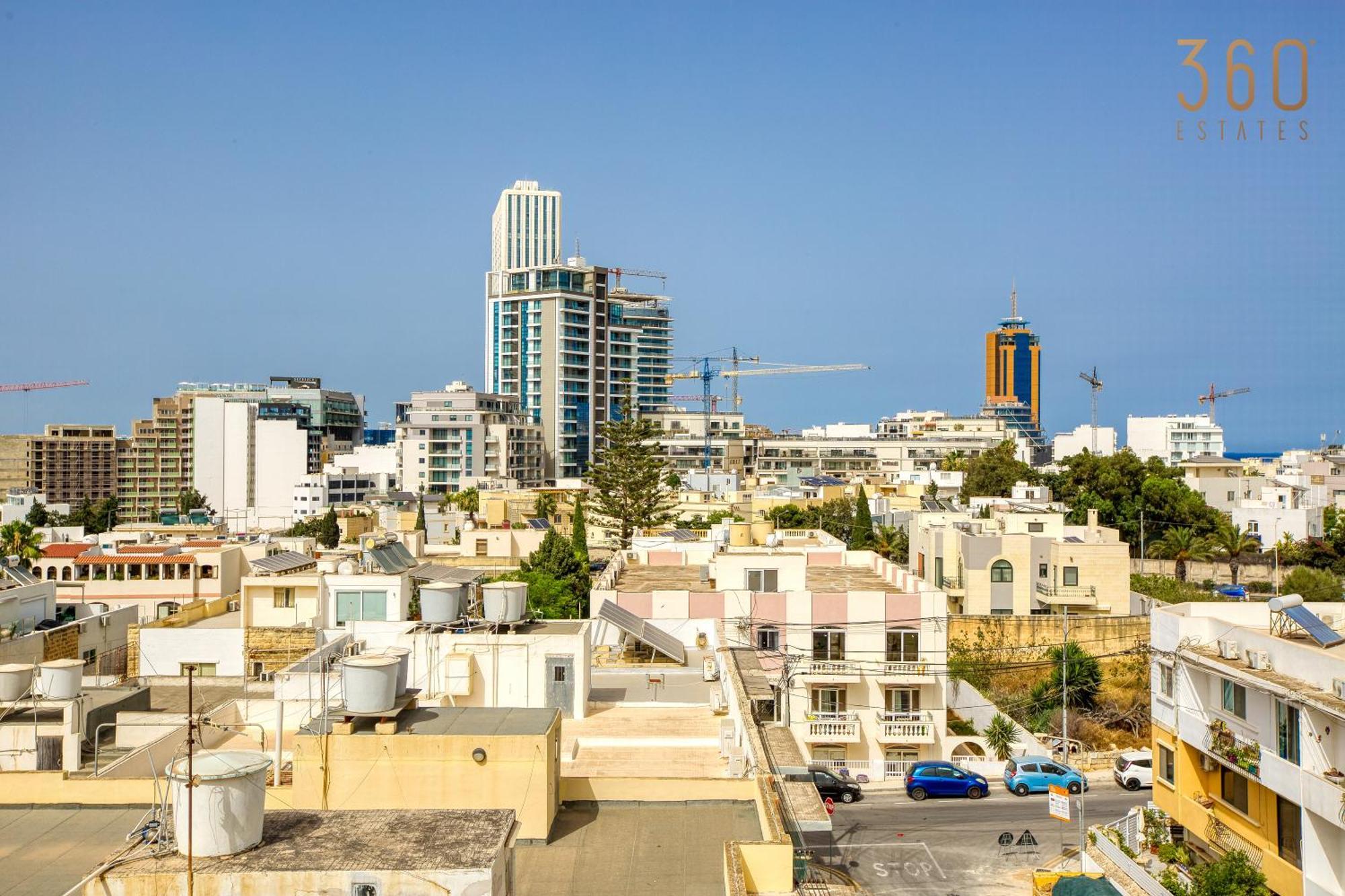 The Swieqi Poolside Suites Is-Swieqi Bagian luar foto