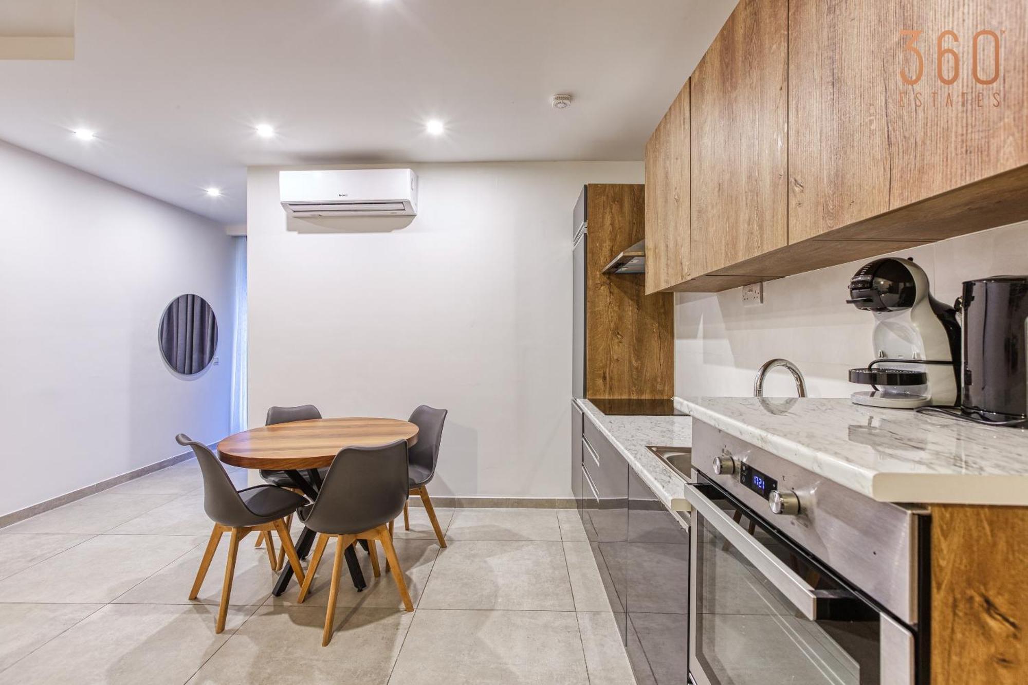 The Swieqi Poolside Suites Is-Swieqi Bagian luar foto