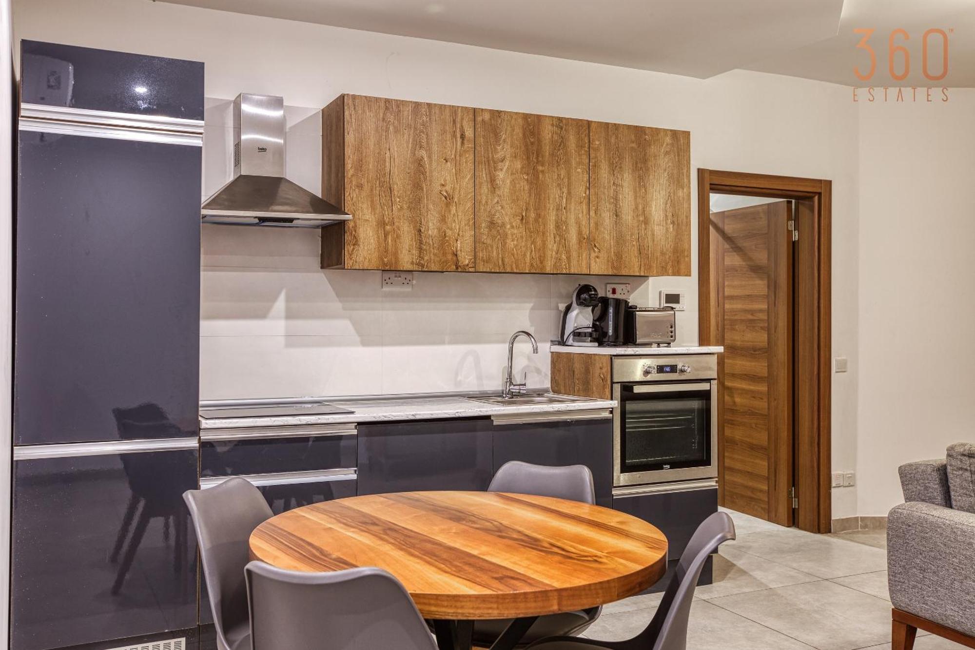 The Swieqi Poolside Suites Is-Swieqi Bagian luar foto