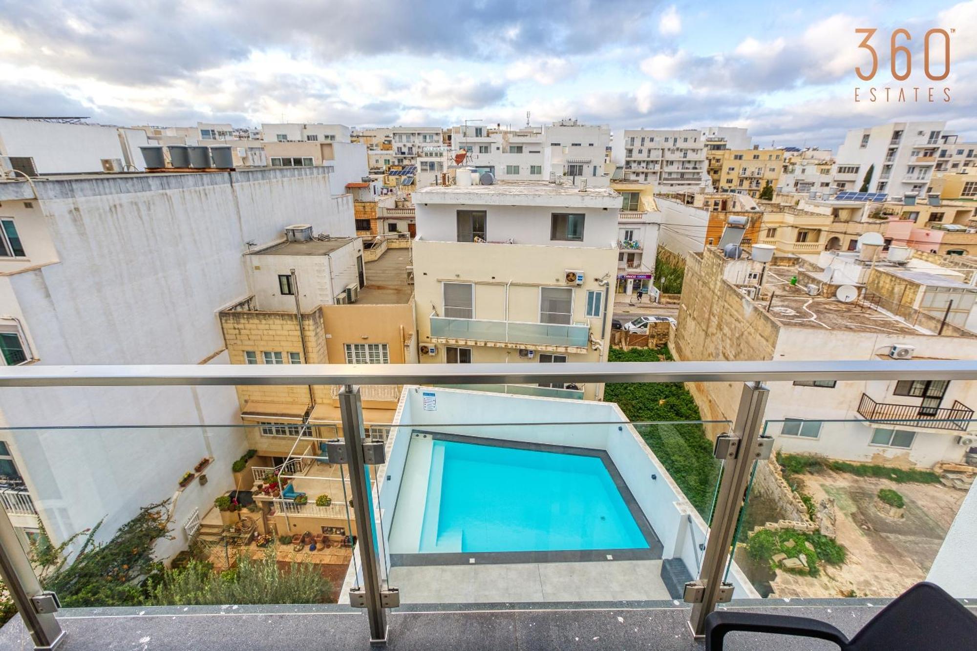 The Swieqi Poolside Suites Is-Swieqi Bagian luar foto