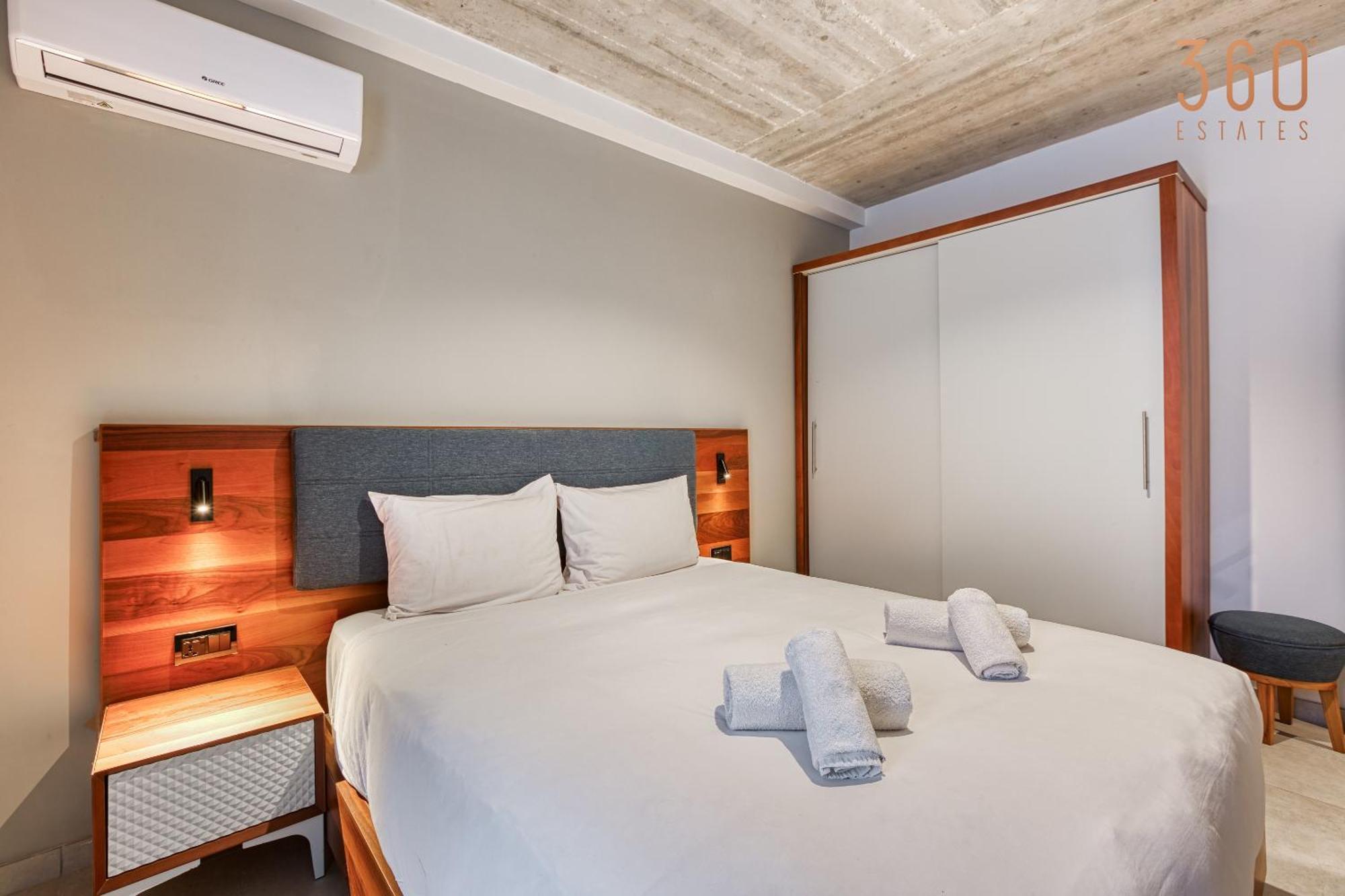 The Swieqi Poolside Suites Is-Swieqi Bagian luar foto