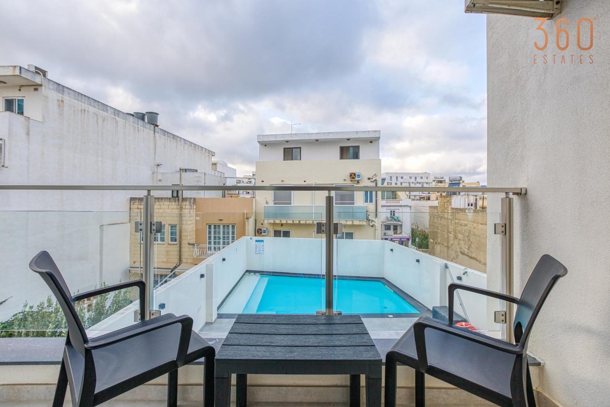 The Swieqi Poolside Suites Is-Swieqi Bagian luar foto